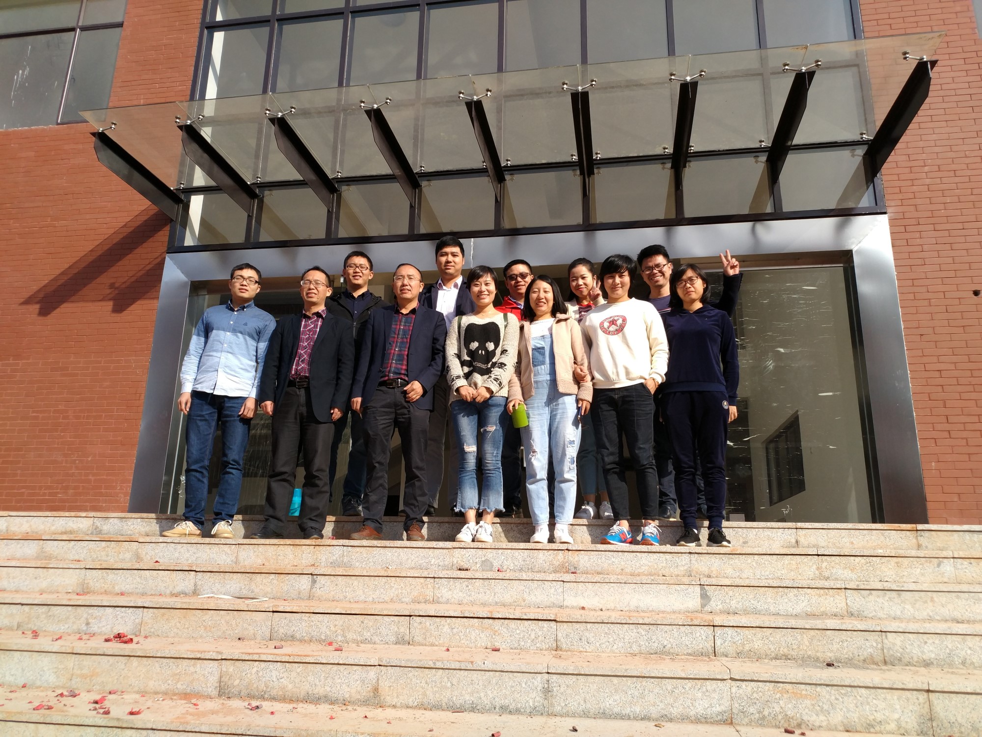新能源公司图片IMG_20171105_091735.jpg 新能源公司图片IMG_20171105_091735.jpg